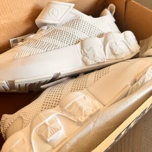 Star Wars Runner EL K Brand new in box